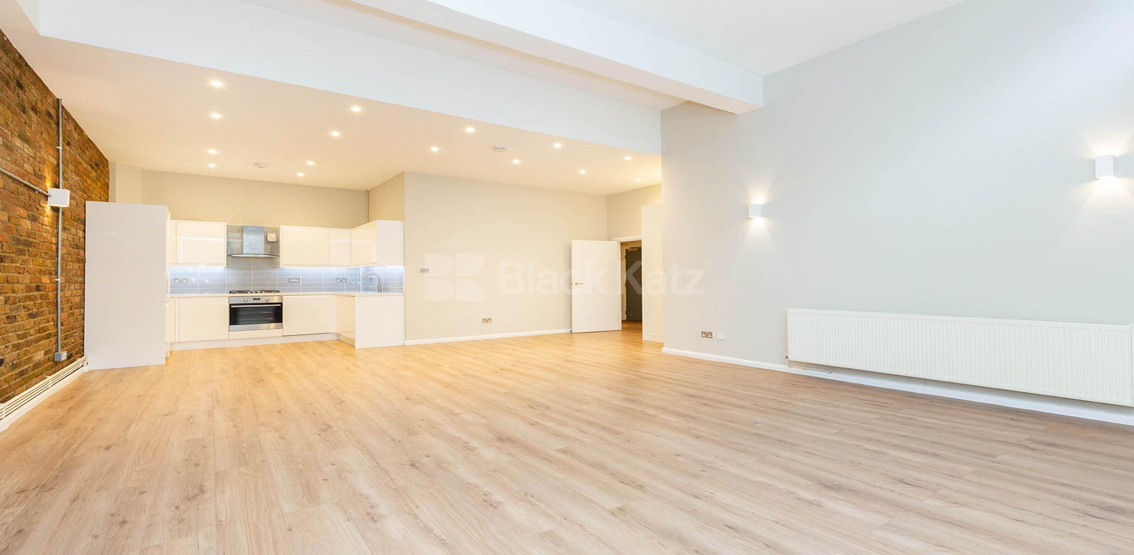 			WAREHOUSE CONVERSION IN ANGEL-OLD STREET-SHOREDITCH, 1 Bedroom, 1 bath, 1 reception Flat			 EAGLE HOUSE-EAGLE WHARF ROAD, ANGEL-OLD STREET-SHOREDITCH N1